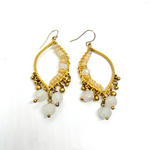 GOLD TONE BEADED CHANDELIER DANGLE EARRINGS BOHO FAUX MOONSTONE YELLOW STONE - Picture 9 of 16